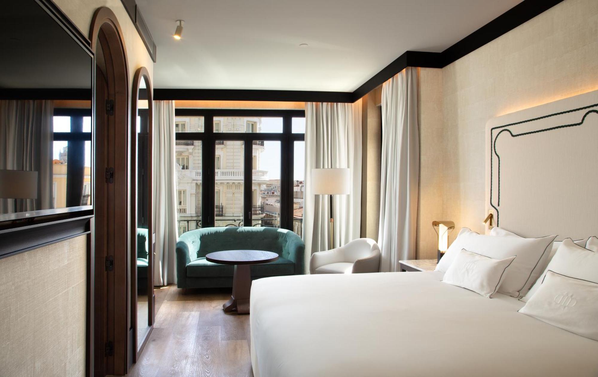 Hotel Montera Madrid, Curio Collection By Hilton ภายนอก รูปภาพ