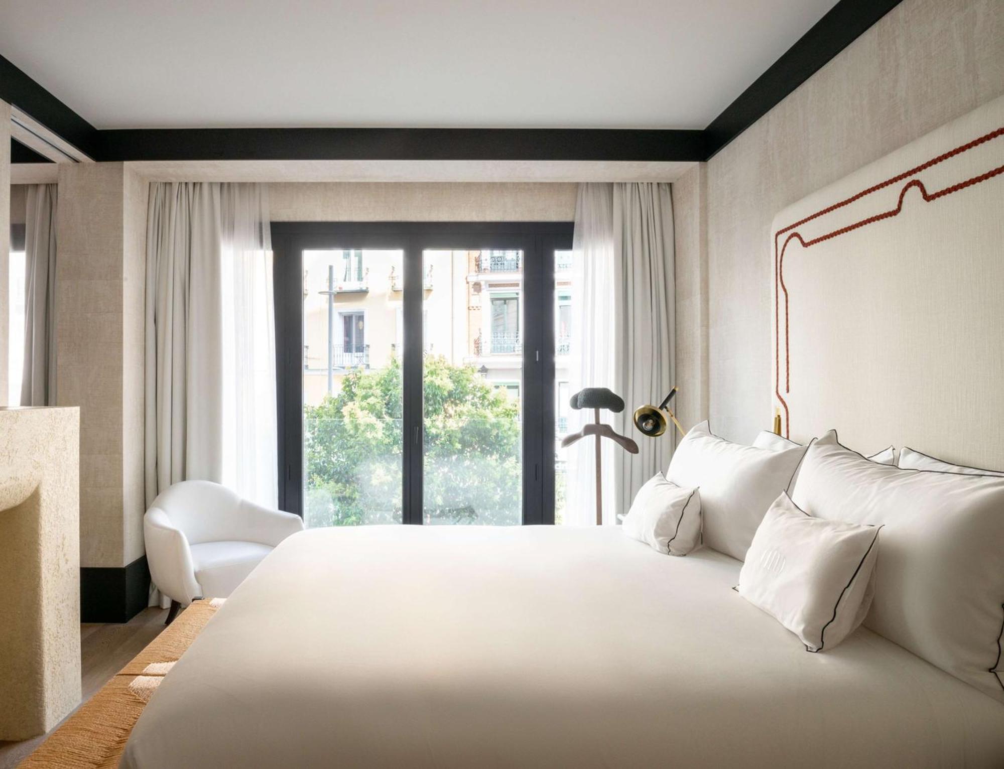 Hotel Montera Madrid, Curio Collection By Hilton ภายนอก รูปภาพ