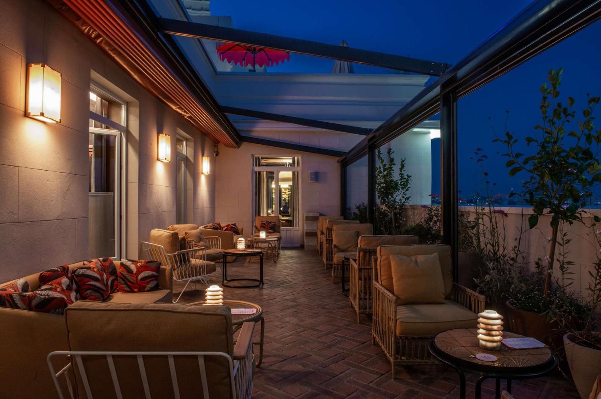 Hotel Montera Madrid, Curio Collection By Hilton ภายนอก รูปภาพ
